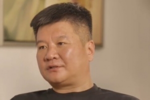 李金羽谈球员喝酒:愿意干什么是他们自己的事,我从来不管