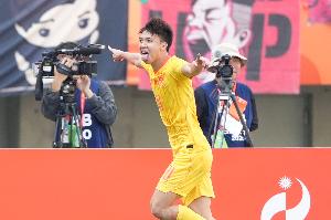 灰熊vs老鹰直播_灰熊vs老鹰在线直播_灰熊vs老鹰精彩集锦回放