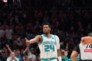 NBA直播_NBA免费直播在线直播_NBA篮球比赛直播高清无插件观看