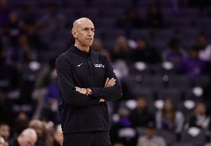 NBA直播_NBA免费直播在线直播_NBA篮球比赛直播高清无插件观看