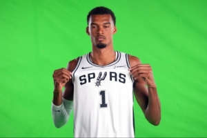 劲球直播_足球赛事直播_篮球赛事直播_NBA|CBA|英超直播