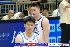 足球直播_足球免费在线高清直播_足球视频在线观看无插件